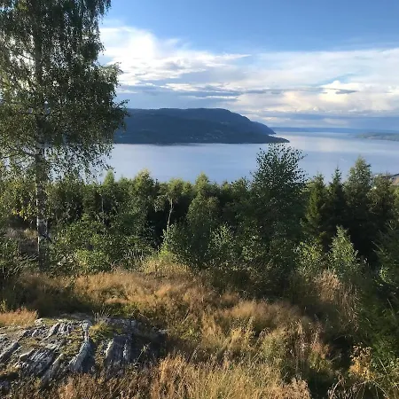 Villa Fjara Sleeps 34 *