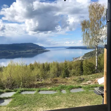 Fjara Sleeps 34 * Stange