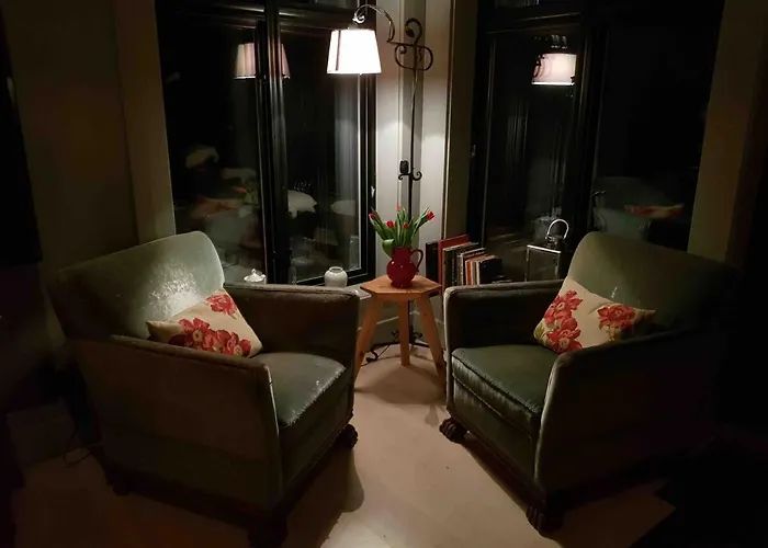 Villa Fjara Sleeps 34 Stange