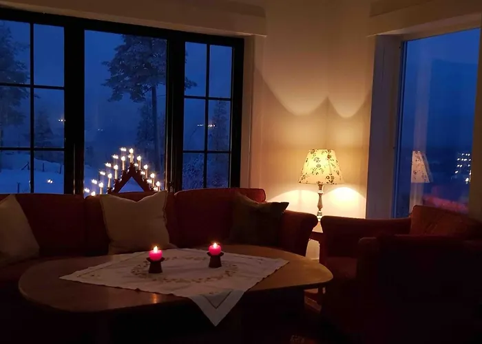 Fjara Sleeps 34 Villa *