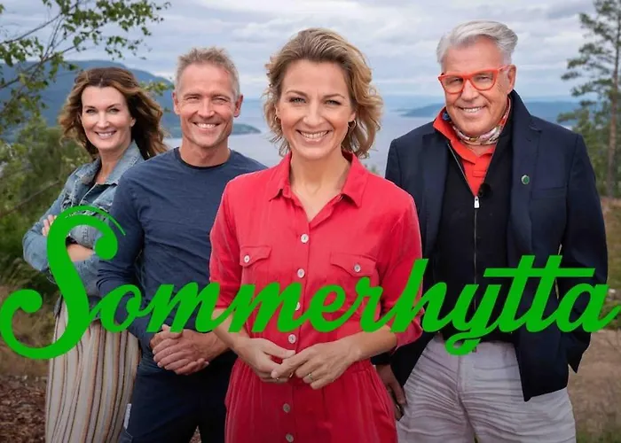 Fjara Sleeps 34 Willa